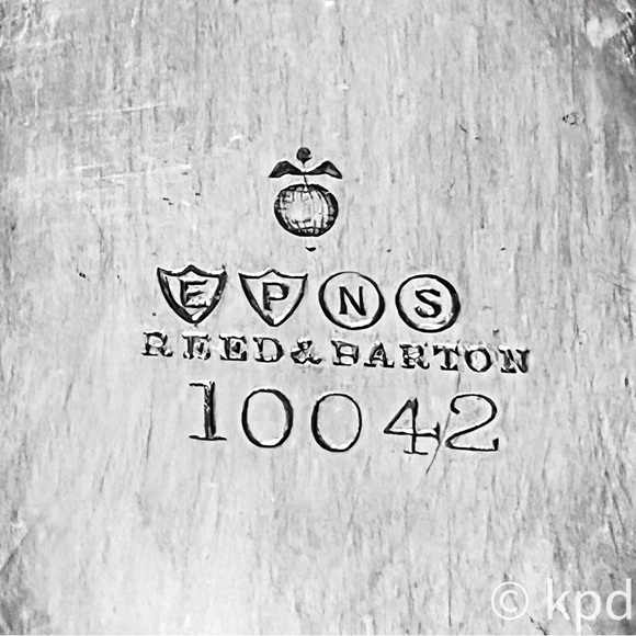 Pointed Vintay REED & BARTON Gravy Boat # 10042 - Picture 9 of 9